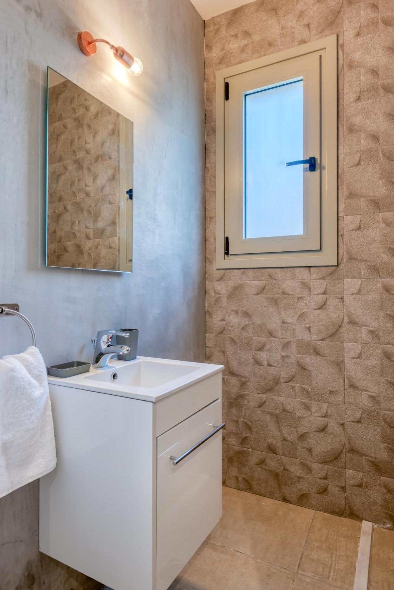 Saronis Suites Saronida Room photo
